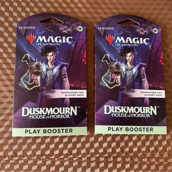 Magic: The Gathering Duskmourn Play Booster Pack - Picture 1 of 3